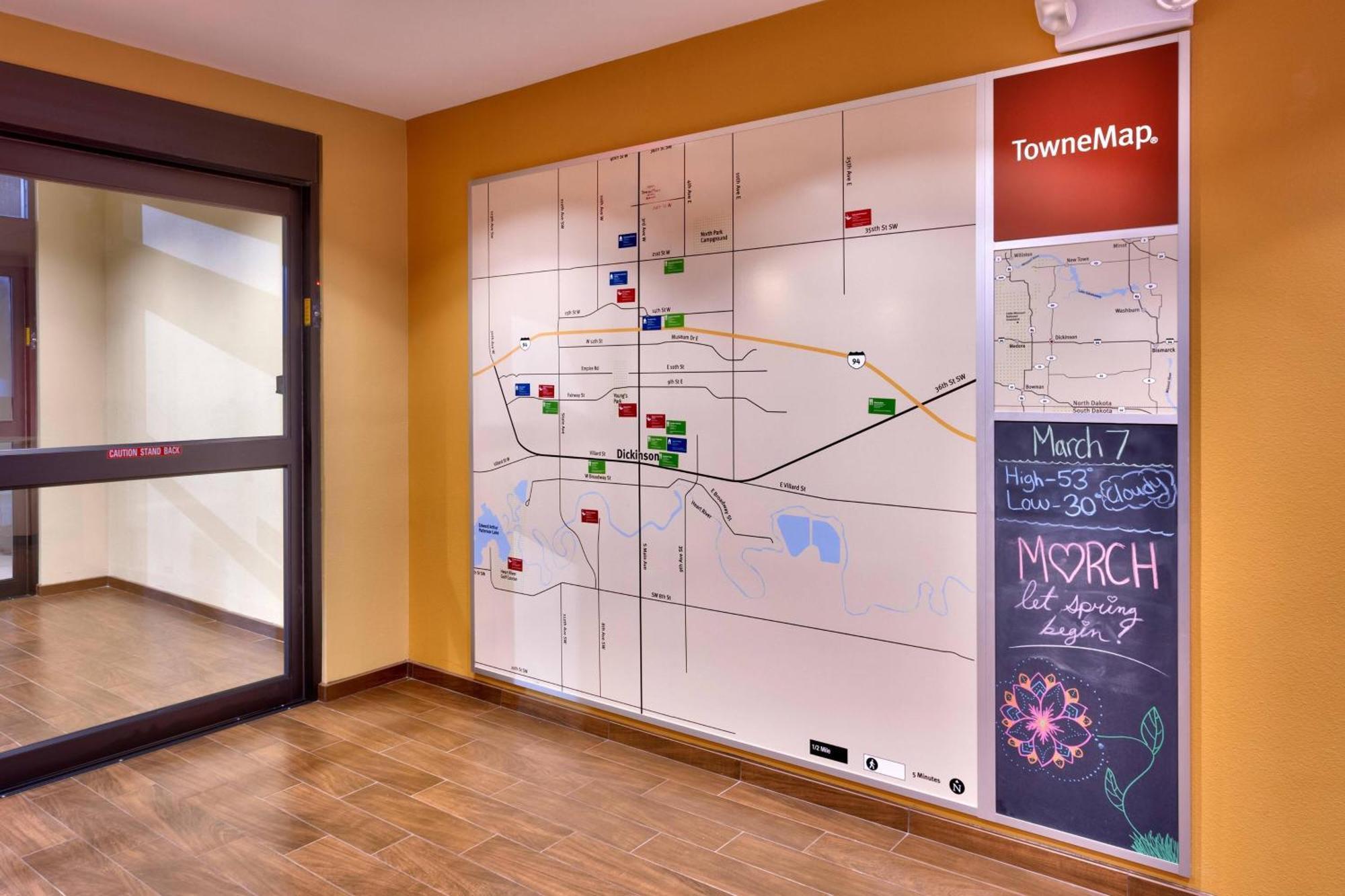 Towneplace Suites By Marriott דיקינסון מראה חיצוני תמונה